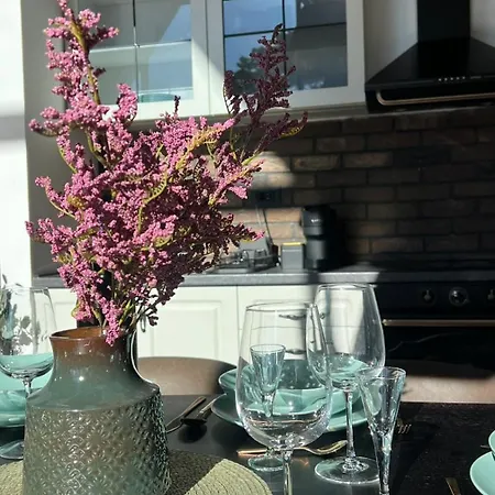 別荘 One & Only - Peace For You, ズラティボール