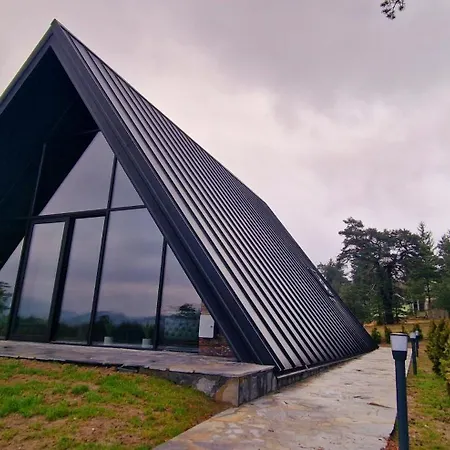 別荘 One & Only - Peace For You, ズラティボール