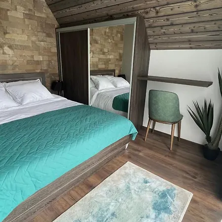 One & Only - Peace For You, Nyaraló Zlatibor